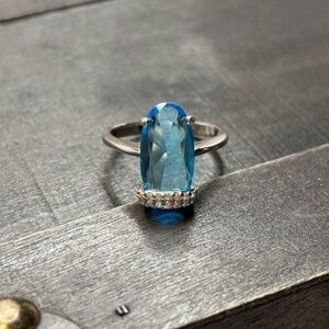 R006 | Blue Topaz CZ Oval Stone Ring